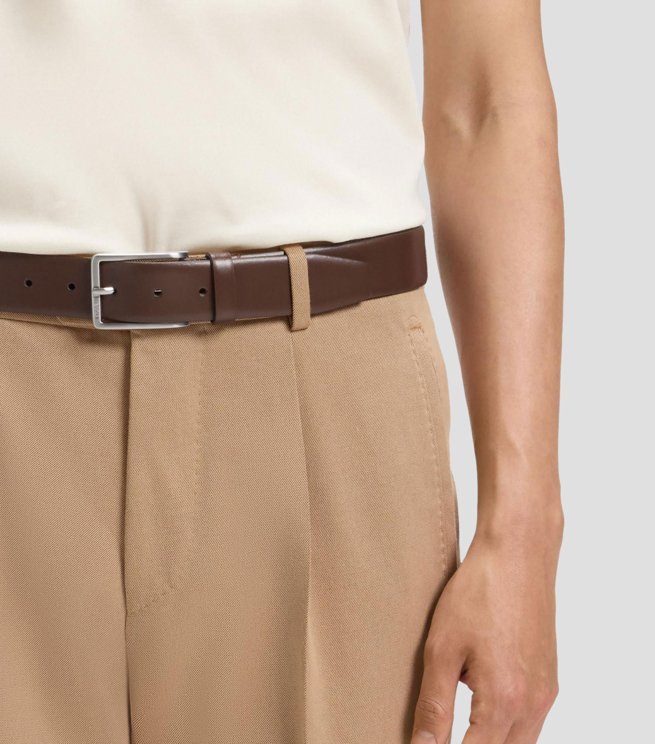 Cinturón de piel italiana con hebilla con logo Hombre
